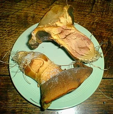 mystery1.jpg (198974 bytes)